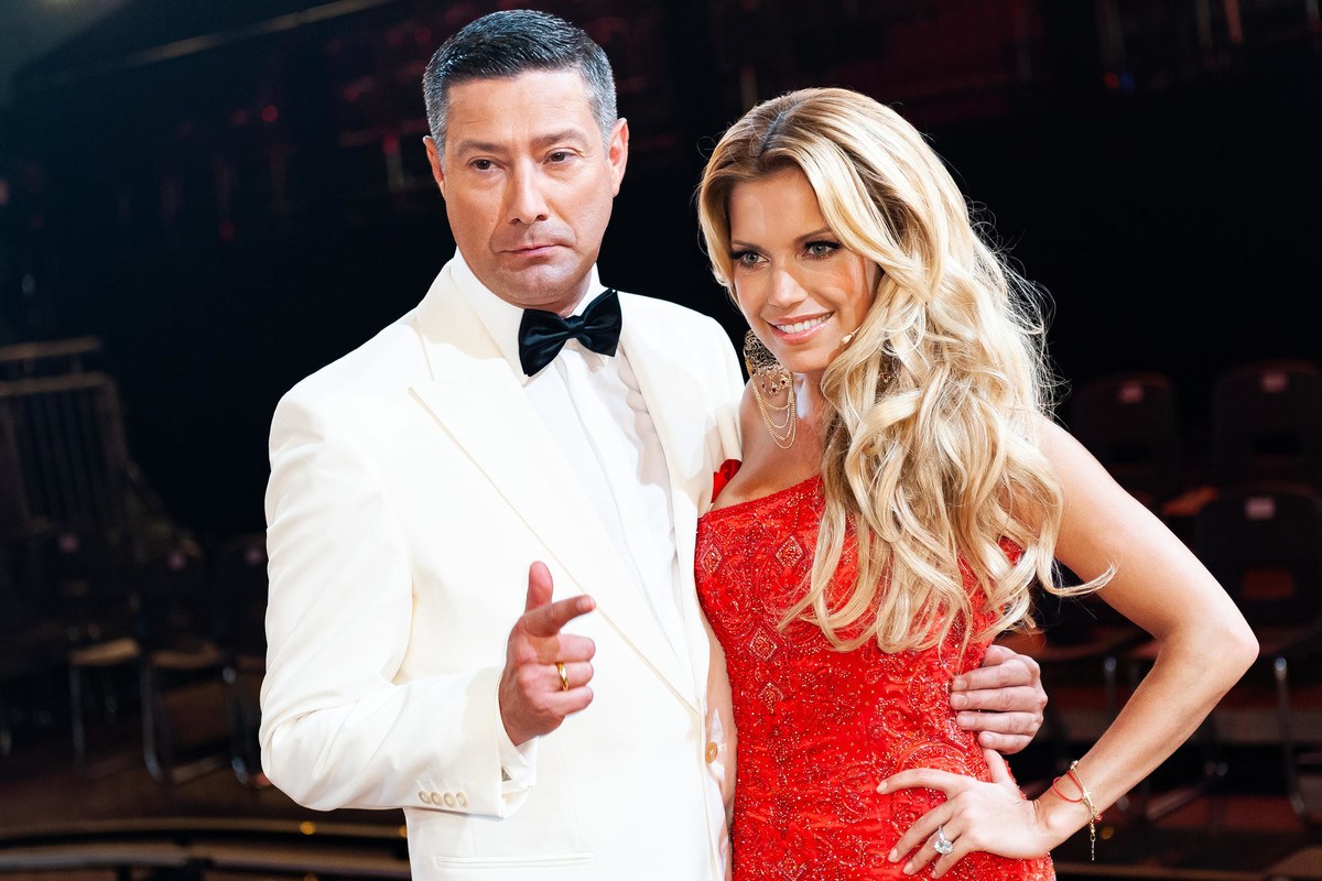 Joachim Llambi and Sylvie van der Vaart pose for the photographers after "Lets Dance" Finals in Cologne on May 23rd, 2012
